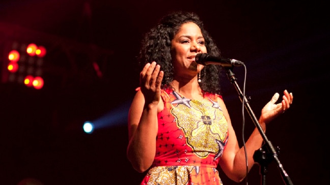 Die Sängerin Nancy Vieira | Bildquelle: wikimedia
