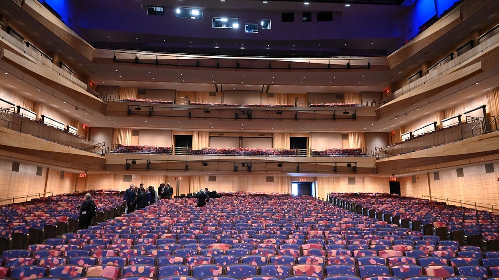 New Concert Hall For New York: Finally Better Acoustics In Geffen Hall ...