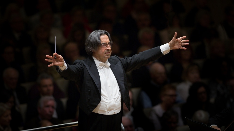 Riccardo Muti dirigiert das Symphonieorchester des Bayerischen Rundfunks | Bildquelle: BR Meisel