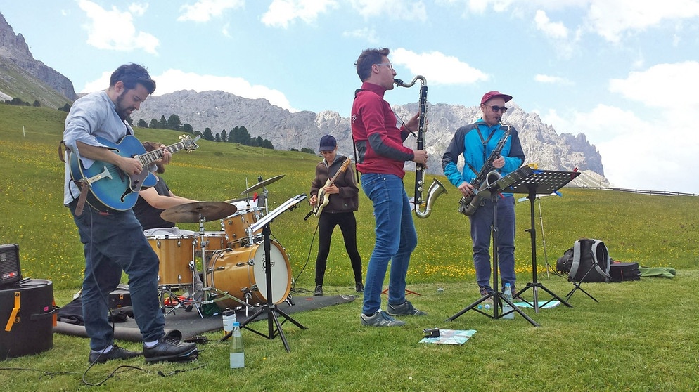 Südtirol Jazz Festival Alto Adige: Blue Notes, Wein und Wandern | News und  Kritik | BR-KLASSIK | Bayerischer Rundfunk