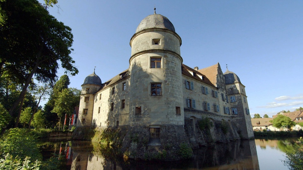 Das Wasserschloss der Marktgemeinde Mitwitz im Landkreis Kronach. | Bildquelle: BR/Michael Mirwald