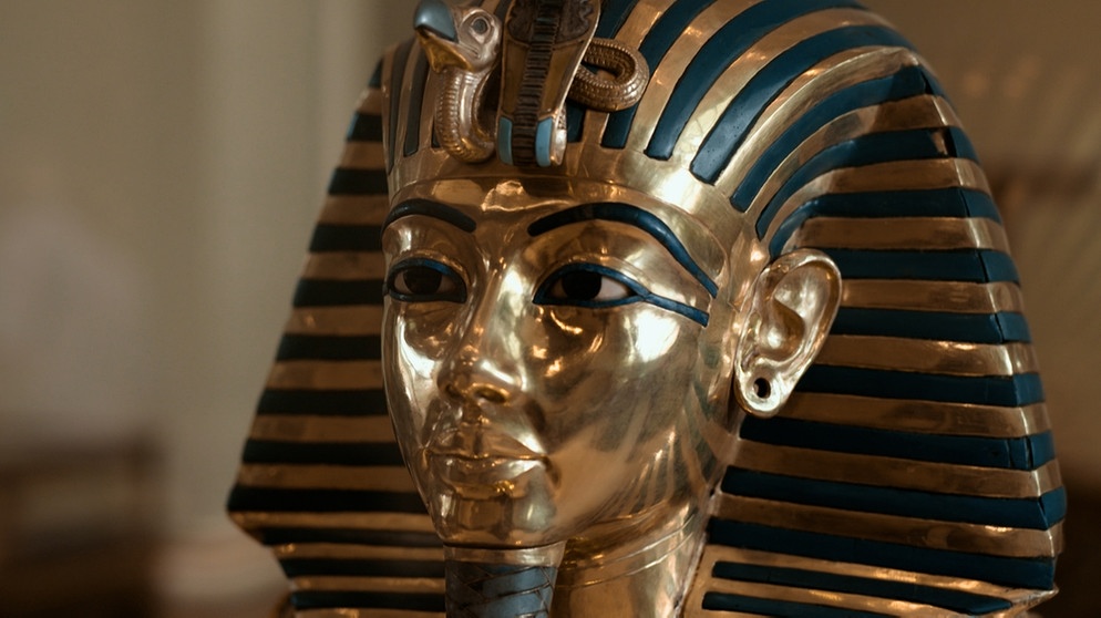 Kopf des Tutanchamun im Grand Egyptian Museum. | Bildquelle: BR