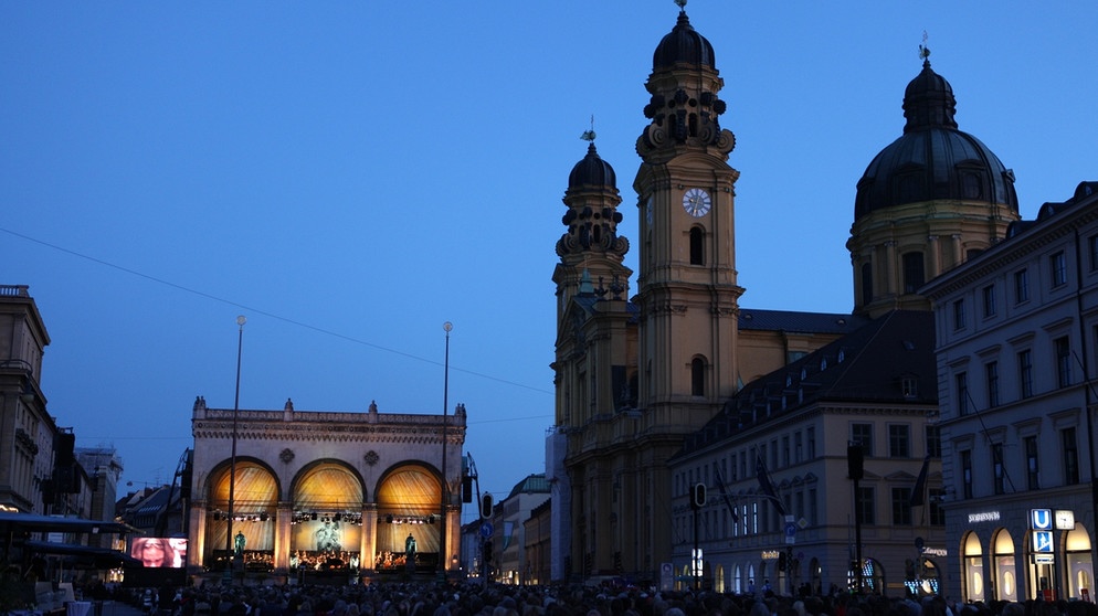 Vorabfoto: Odeonsplatz München. | Bildquelle: BR/Markus Konvalin