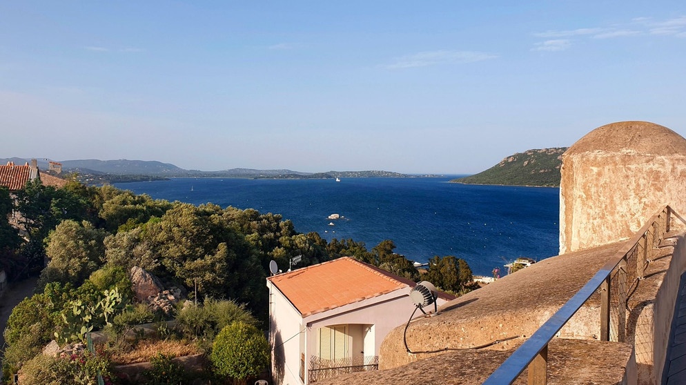 Blick auf den Golf von Porto-Vecchio. | Bildquelle: HR/SWR