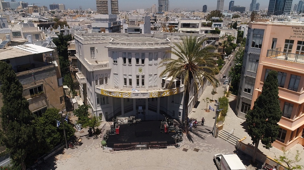 Der Bialik-Platz in Tel Aviv. | Bildquelle: BR/Adrian Klinkan