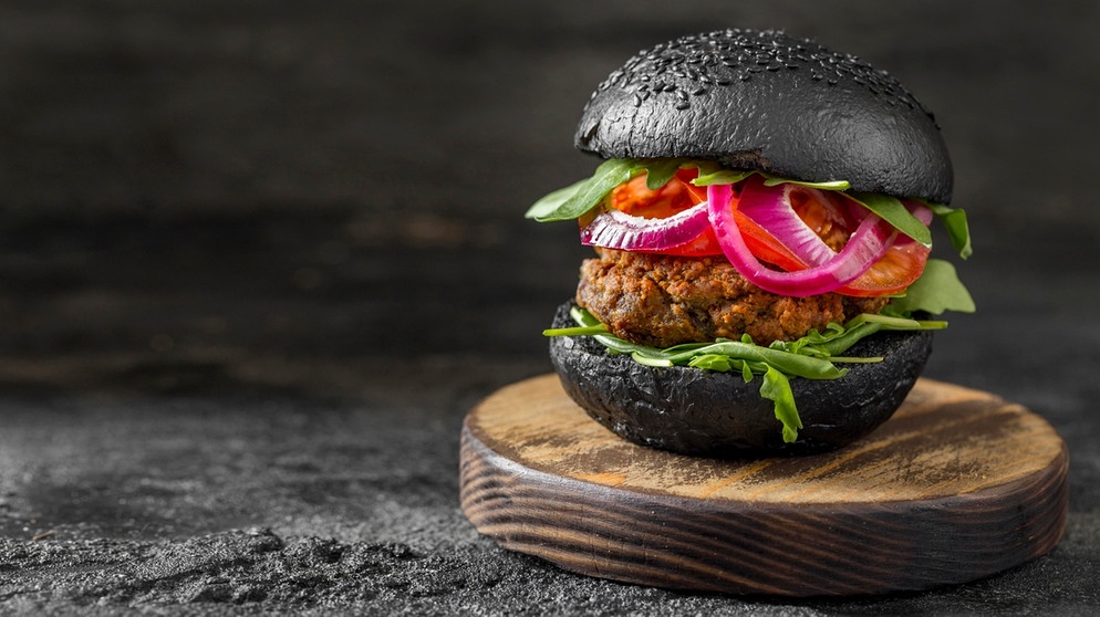 Veggie-Burger | Bildquelle: picture alliance / Zoonar | Oleksandr Latkun