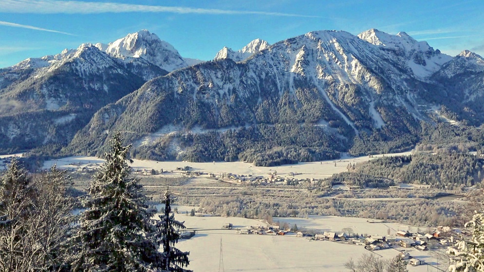 Winterlandschaft um Musau. | Bildquelle: BR/Dominik Somweber/Felix Kainz/Klaus Röder